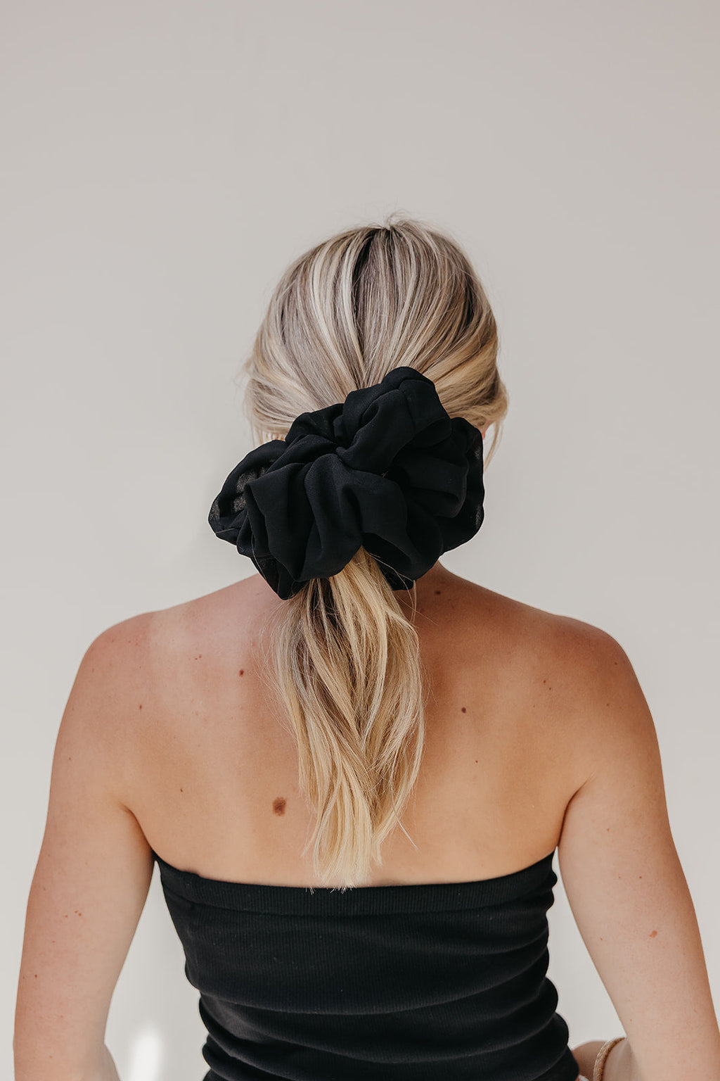 JUMBO SCRUNCHIE