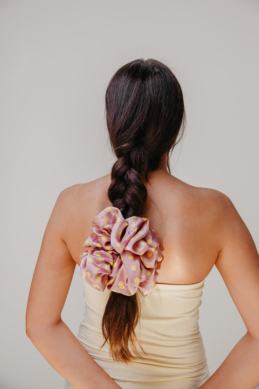 JUMBO SLEEP SILK/SATIN SCRUNCHIES
