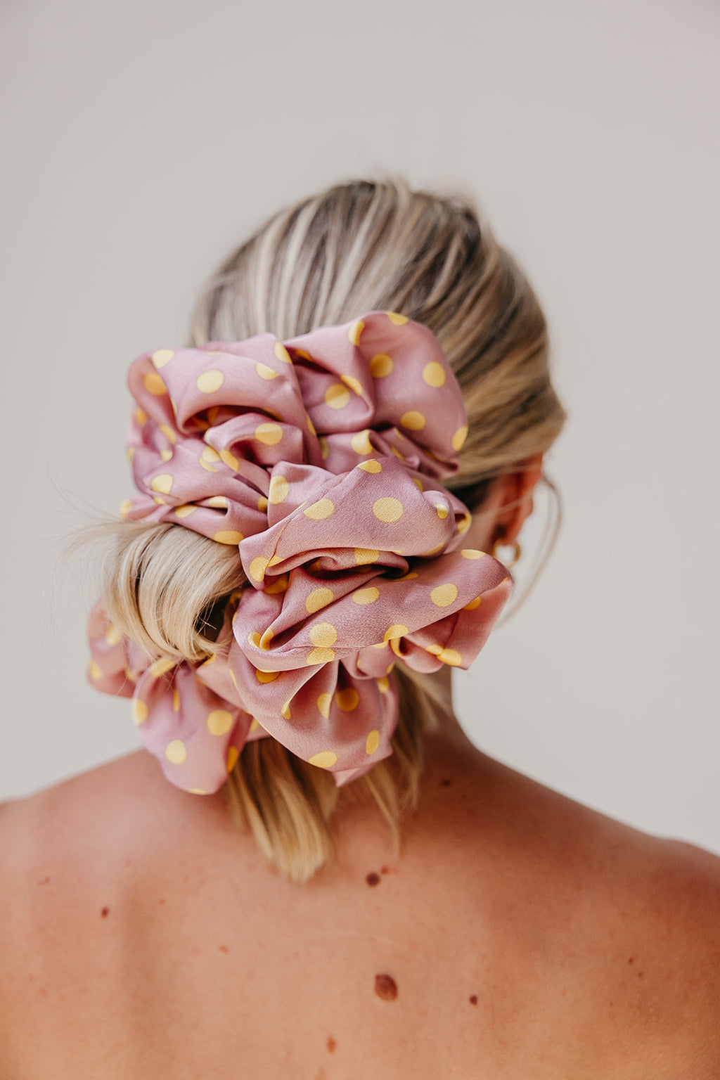JUMBO SLEEP SILK/SATIN SCRUNCHIES