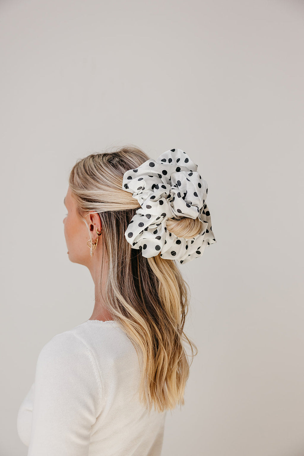 JUMBO SLEEP SILK/SATIN SCRUNCHIES