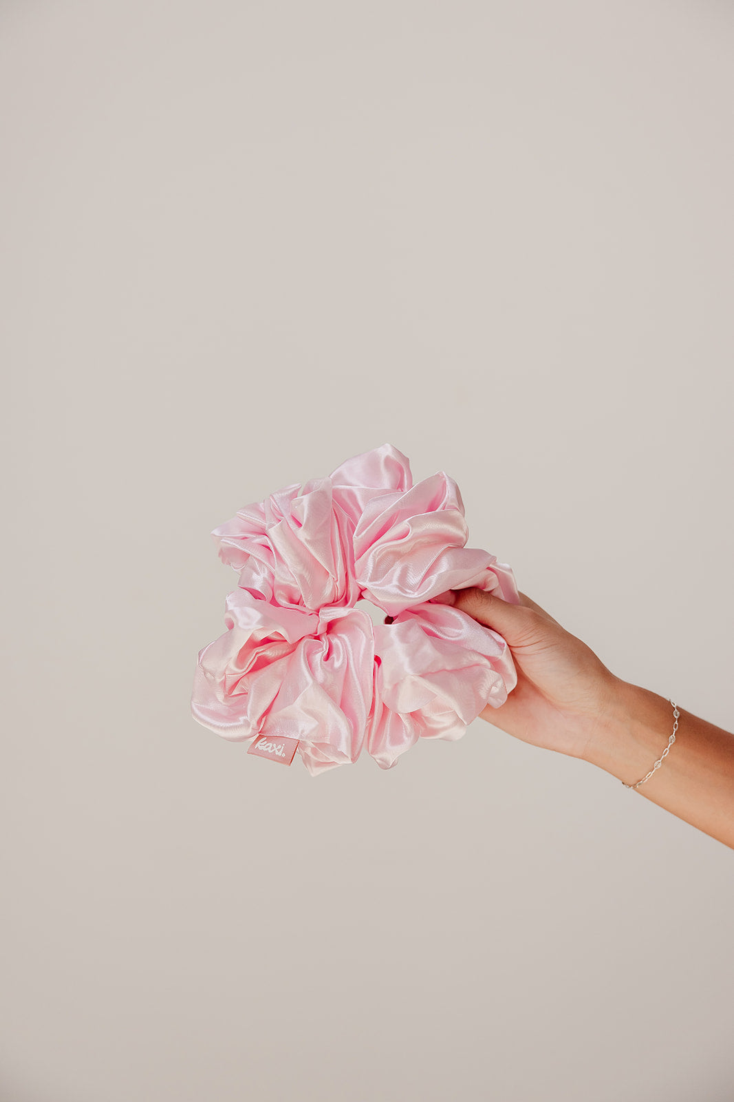 JUMBO SLEEP SILK/SATIN SCRUNCHIES