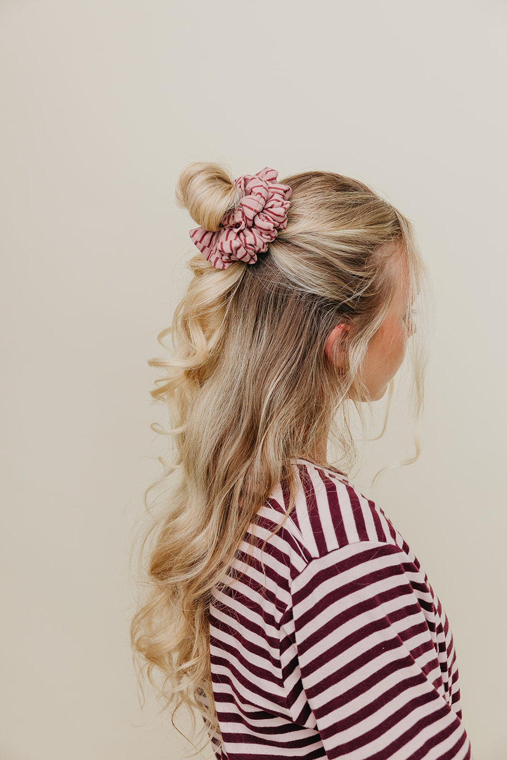 STRIPED OVERSIZED SCRUNCHIE + HEADBAND BUNDLE