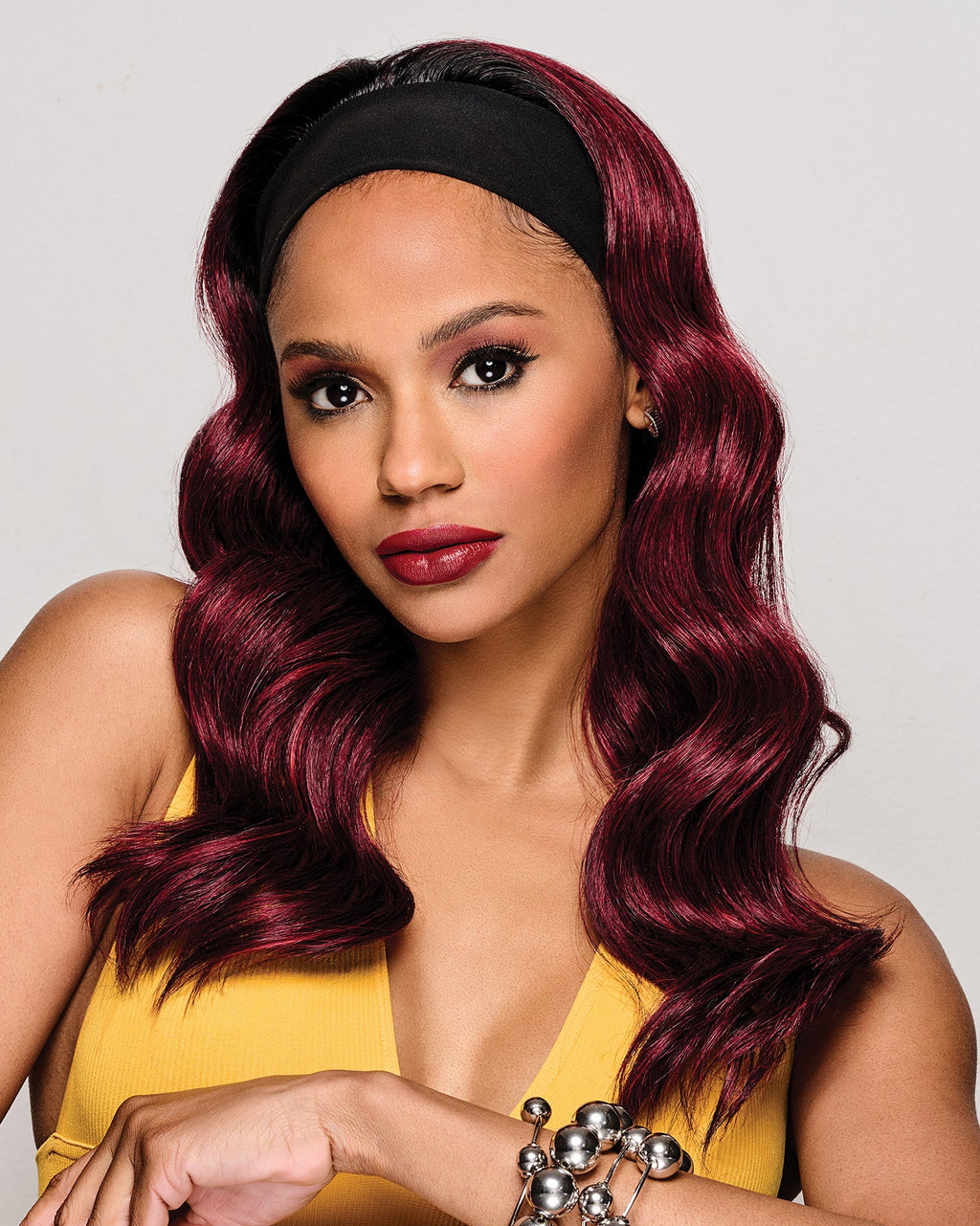 Kim Kimble 20" Wavy Waves Headband Wig