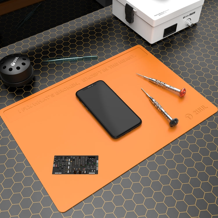 2UUL Heat Resisting Silicone Pad, Size: 40 x 28cm (Orange)