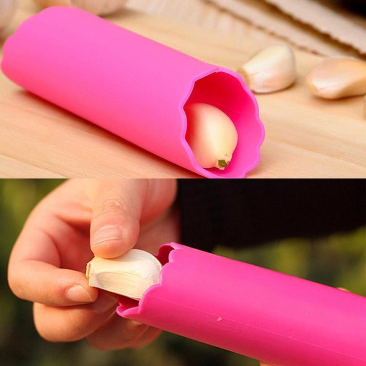 2 PCS Kitchen Peeling Garlic Press Garlic Peeler Does Not Hurt the Hand Silicone Garlic Peeler(Green)