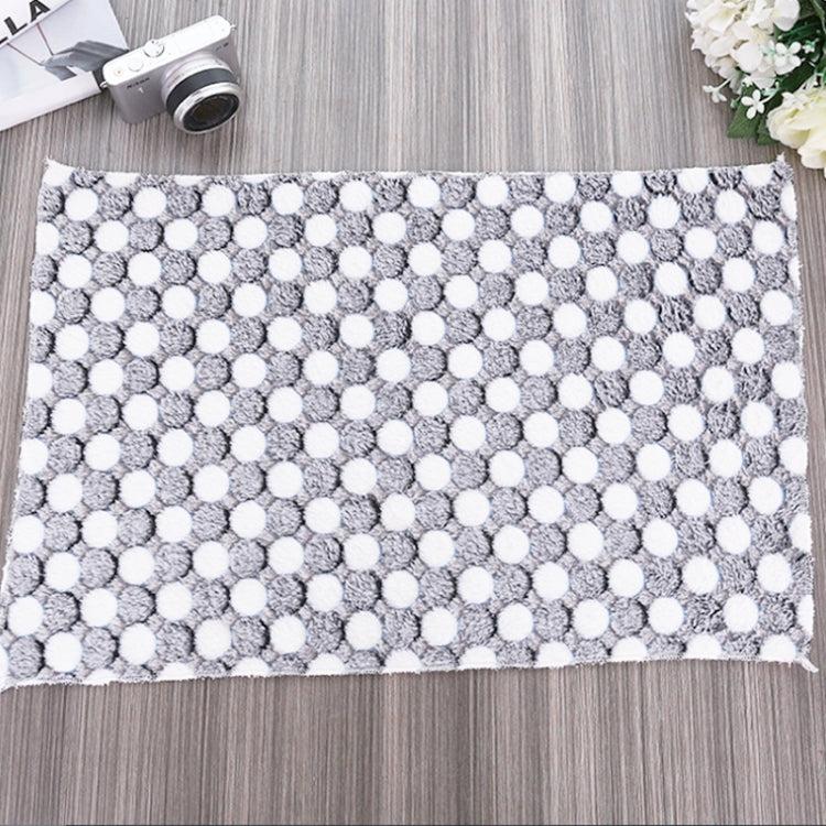 Soft Flannel Pet Blanket Dots Printed Breathable Bed Mat Warm Pet Sleeping Cushion Cover for Pet Dog Cat, Size:L(Grey)