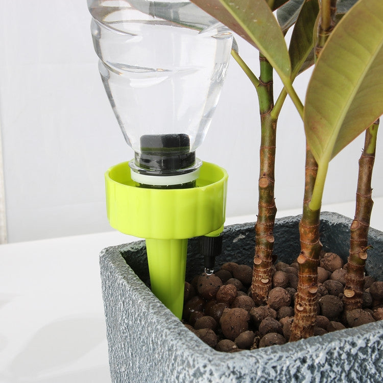12 PCS Automatic Flower Watering Device Dripper Seepage Device, Color Random Delivery