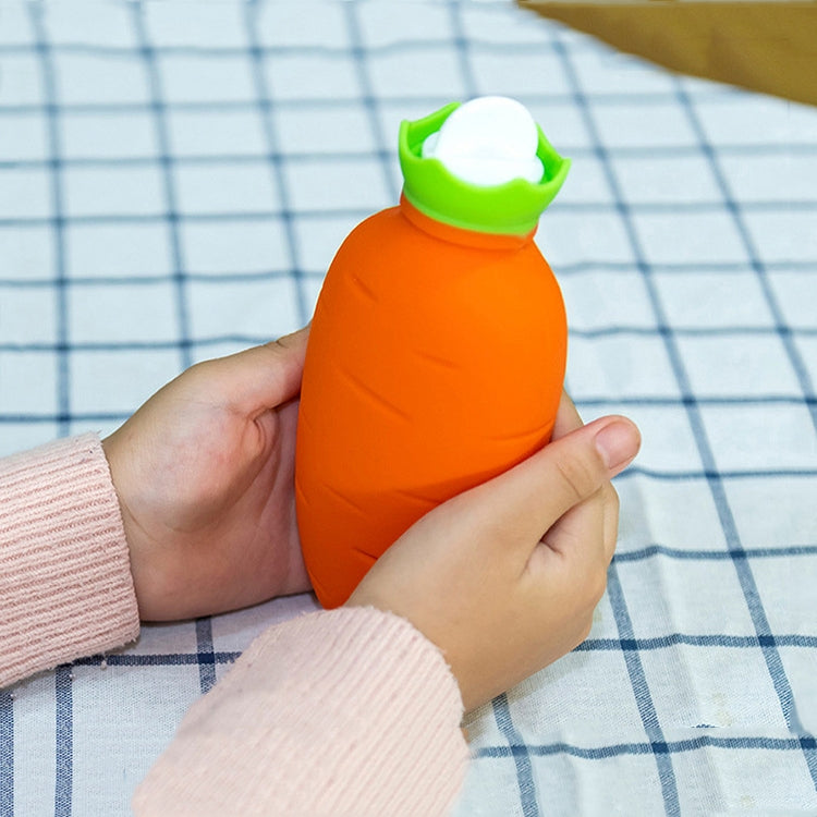 Carrot-Shaped Silicone Water Injection Warm Water Bag Winter Leak-Proof And Explosion-Proof Hand Warmer(Orange)