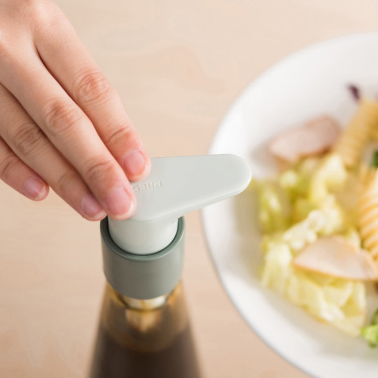 Oyster Sauce Bottle Nozzle Pump Head Household Fuel Bottle Squeezer, Specification: Large (Blue)