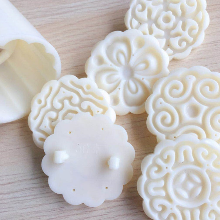 2 PCS Moon Festival Round Hand-Pressed Pastry Mold Baking Tools, Model: 33