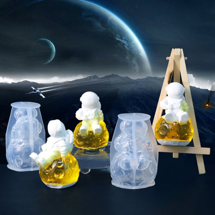 D2120 DIY Drop Mold Lunar Astronaut Bulb Ornament Silicone Mold Office Epoxy Ornament(Mold)