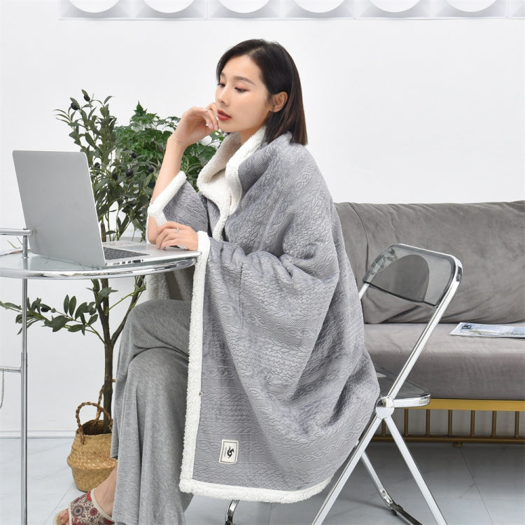 80x130cm Flannel Thickened Embossed Shawl Blanket Office Air Conditioning Blanket(Misty Blue)