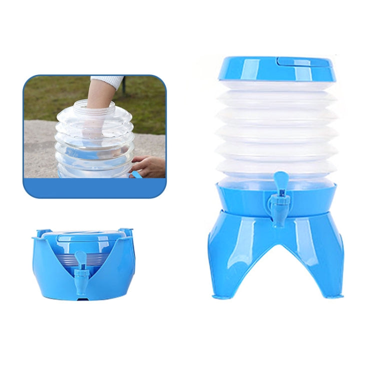 Outdoor Camping Portable Car Retractable Folding Bucket With Faucet, Capacity: 9.5L