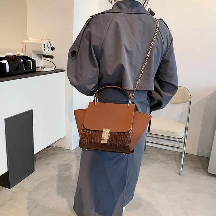 Women Vintage Wing Shape Frosted Handbag Versatile Chain Crossbody Bag(Khaki)