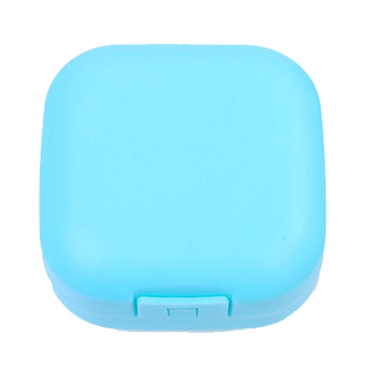 Small Traveling Portable Soap Box With Cover Sealing Soap Box, Color Random Delivery