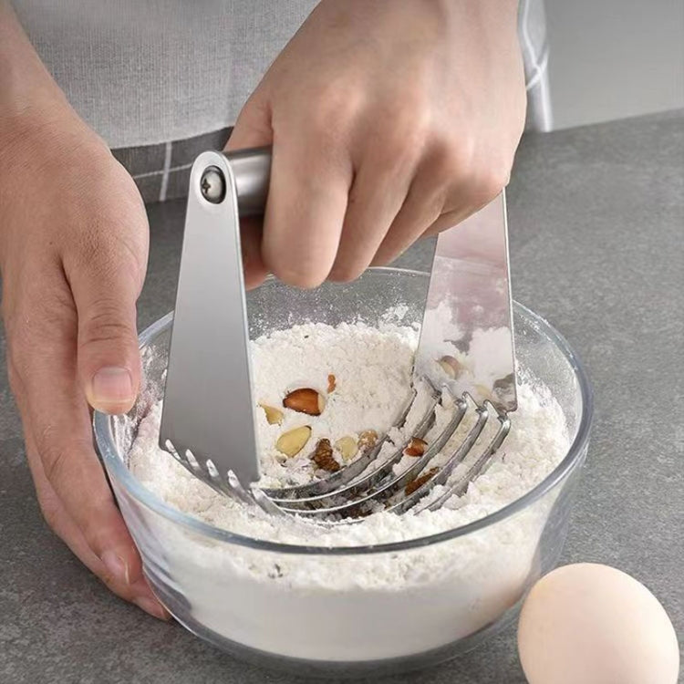 Stainless Steel Cutter 5-Layer Curved Dough Mixer Kitchen Baking Flour Cutter Gadgets(91g)