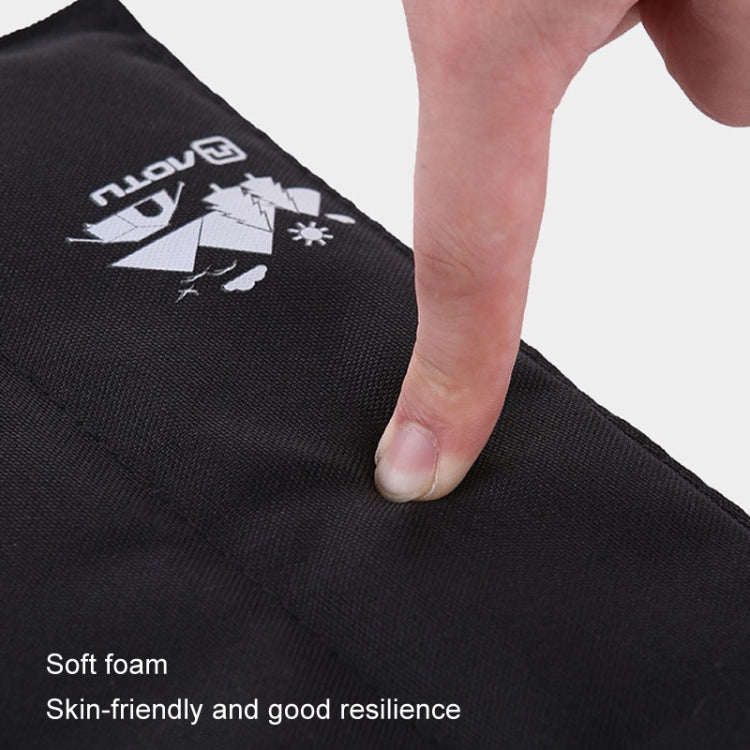 AOTU AT6225 Portable Waterproof Picnic Cushion Moisture-Proof Camping Cushion Thickened Outdoor Beach Travel Folding Small Cushion, Color: 4 Fold Black