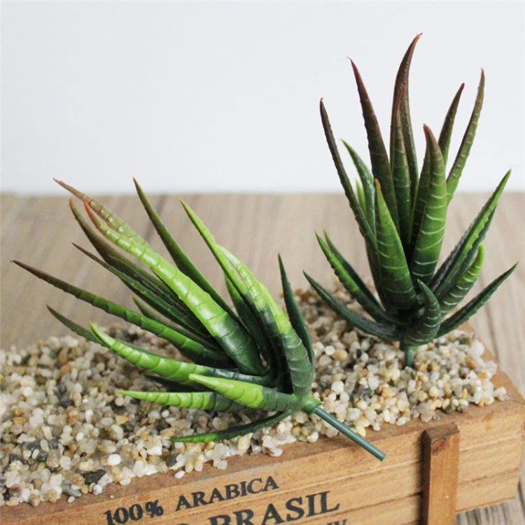 Artificial Mini Aloe Plastic Plants Craft Floristry Landscape Garden Family Office Decoration(Flocking Green Red Tip)