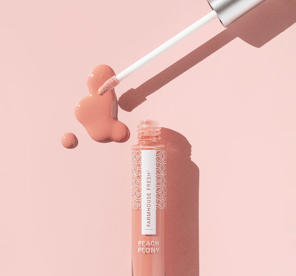 Vitamin Glaze® Oil Infused Lip Gloss – Peach Peony | Farmhouse Fresh