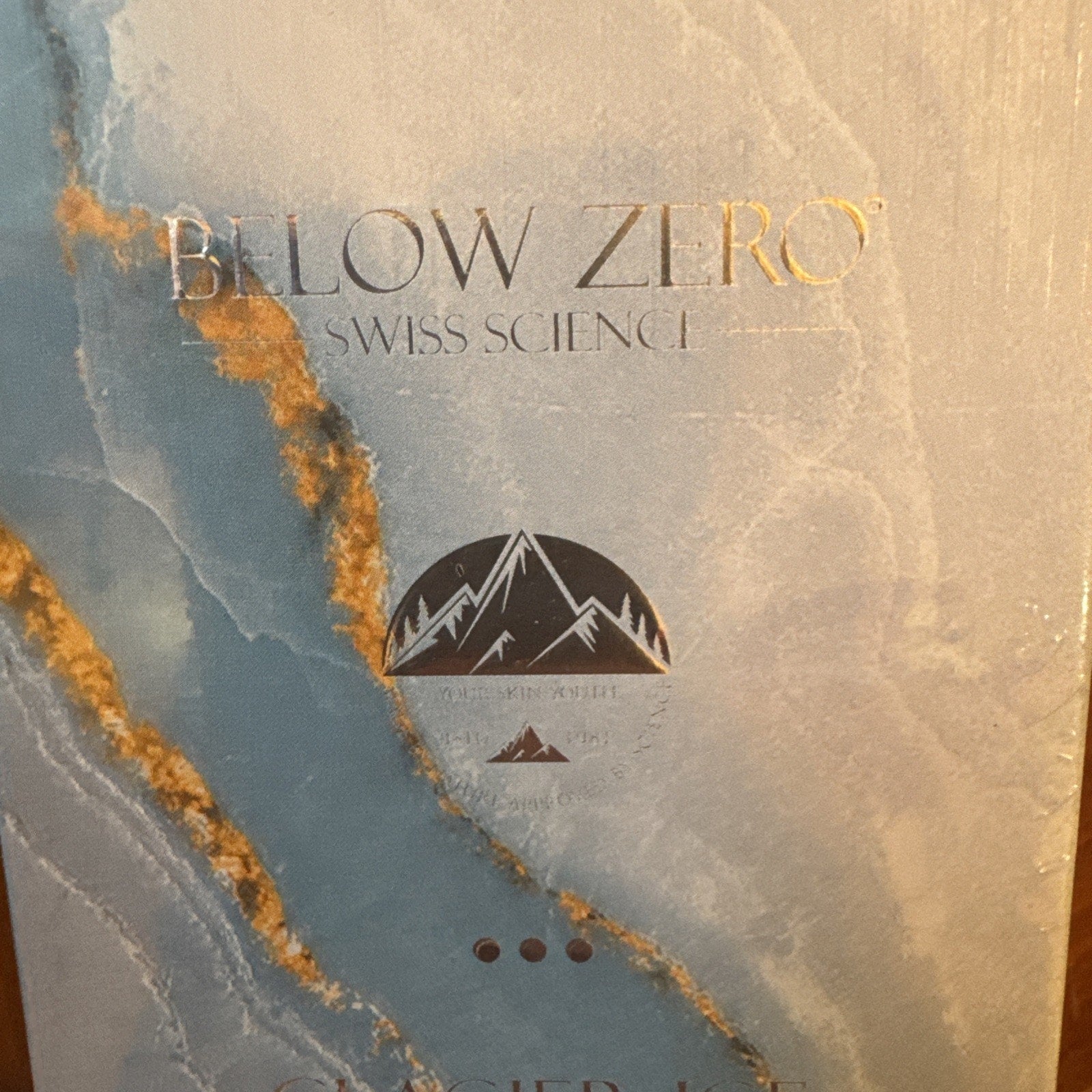 Below Zero Glacier Ice Age-Defying Cooling Serum 50 ml / 1.7 fl oz