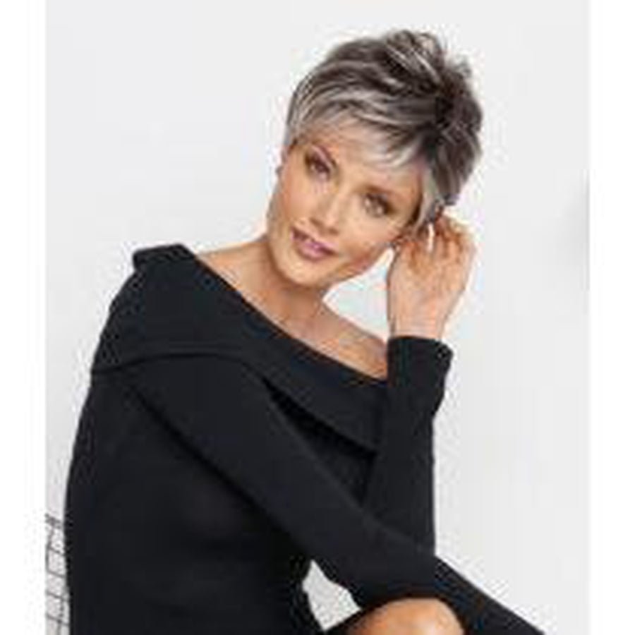 Raquel Welch Crushing on Casual Wig Hairpiece New With Tags