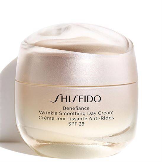 Shiseido Benefiance Wrinkle Smoothing Day Cream SPF 25 50ml
