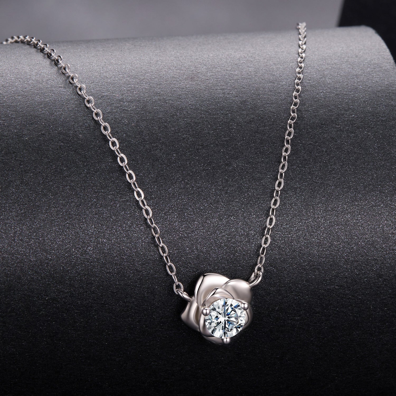 925 Sterling Silver Moissanite 0.5 Carat White Gold Plated Necklace for Women