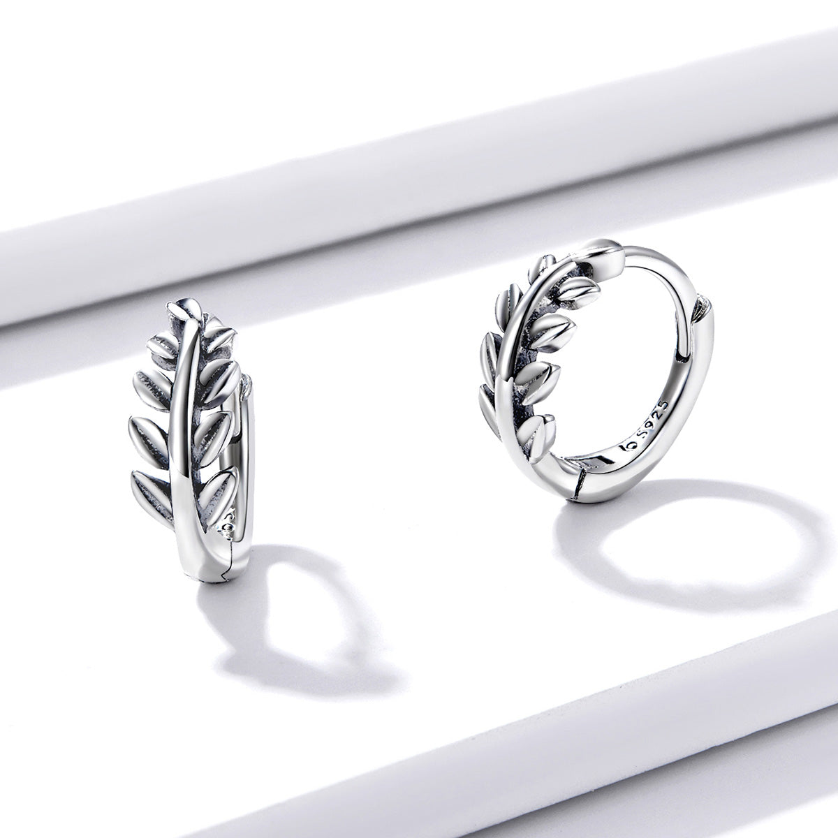 S925 Oxidized Silver Earrings 1.2*0.5cm for Women