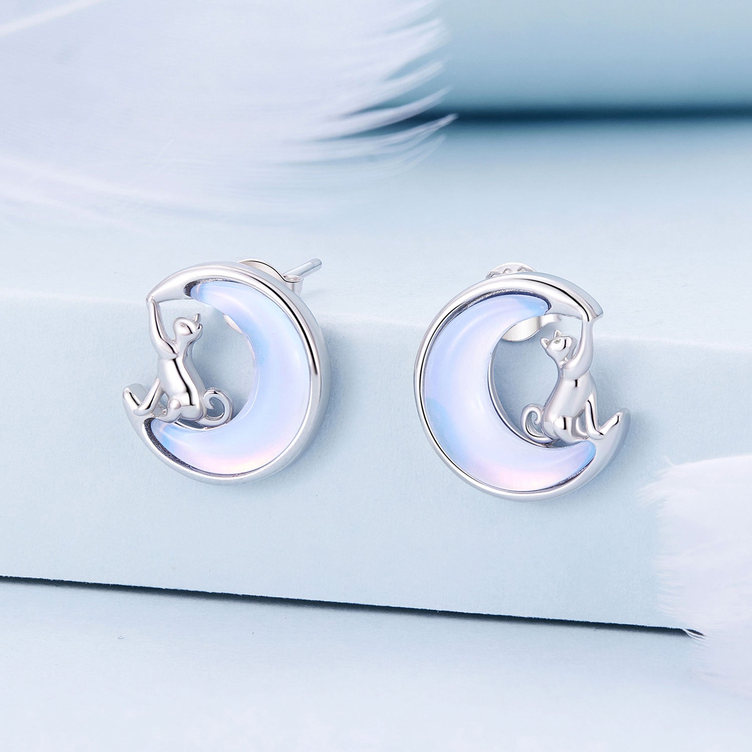 925 Sterling Silver Earrings with Transparent Glass, 13mm x 12mm for Women