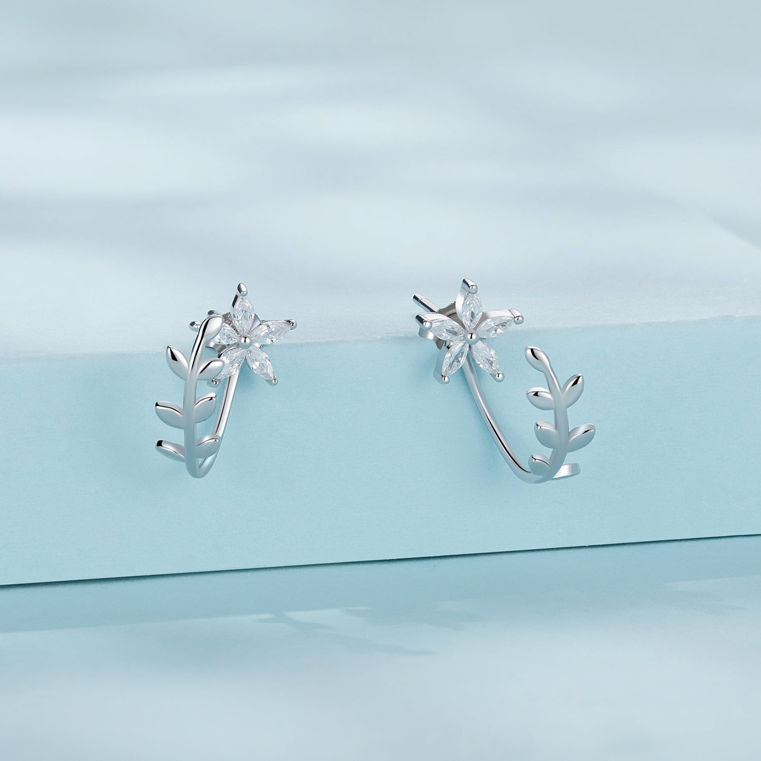 925 Sterling Silver Plated Platinum Earrings with CZ