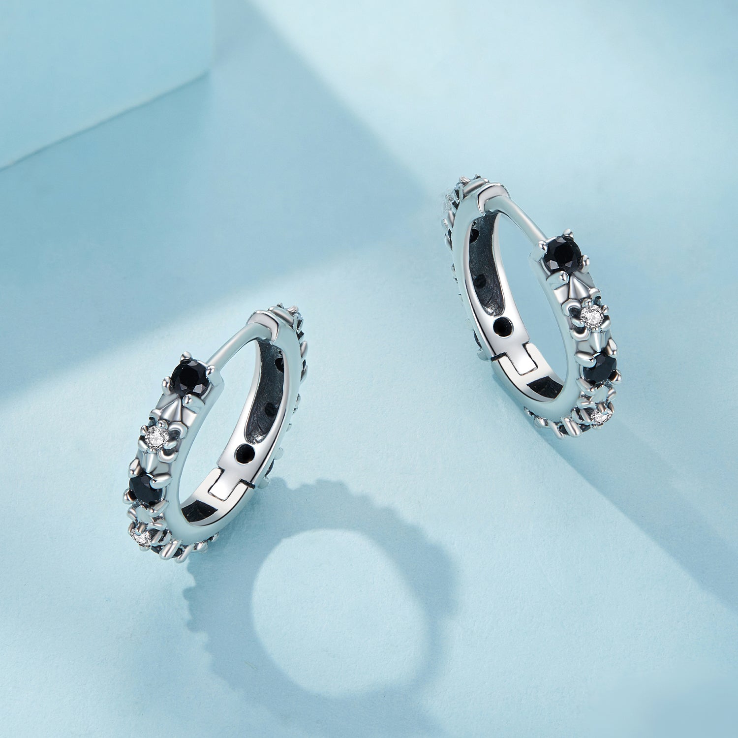 S925 Oxidized Silver Pavé CZ Earrings Size 14*2.5mm for Women