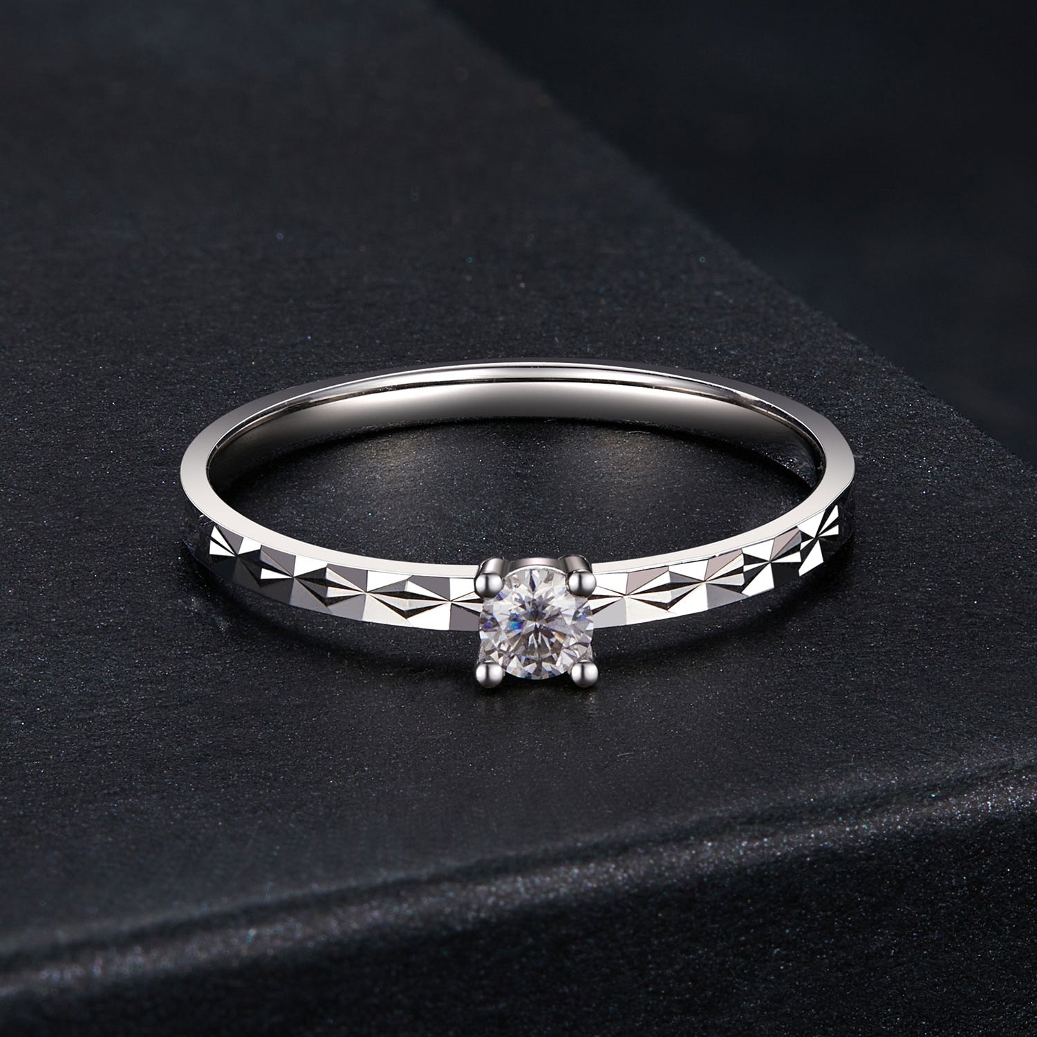 925 Sterling Silver Moissanite White Gold Plated Ring Size 6