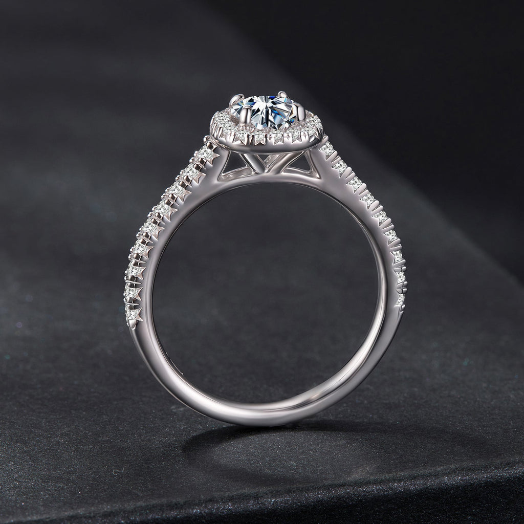 925 Sterling Silver Moissanite 0.5 Carat Ring for Women - Size 6