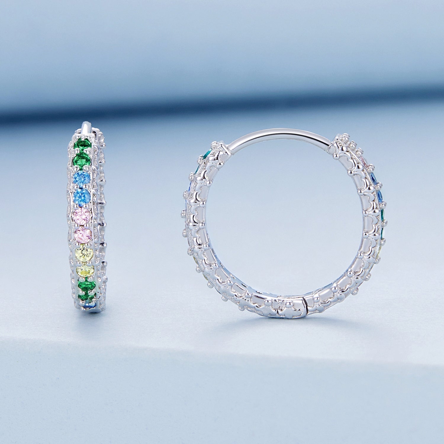 925 Sterling Silver Stud Earrings with CZ in Pavé Setting
