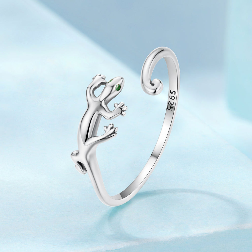 925 Sterling Silver Oxidized Pavé Setting CZ Ring