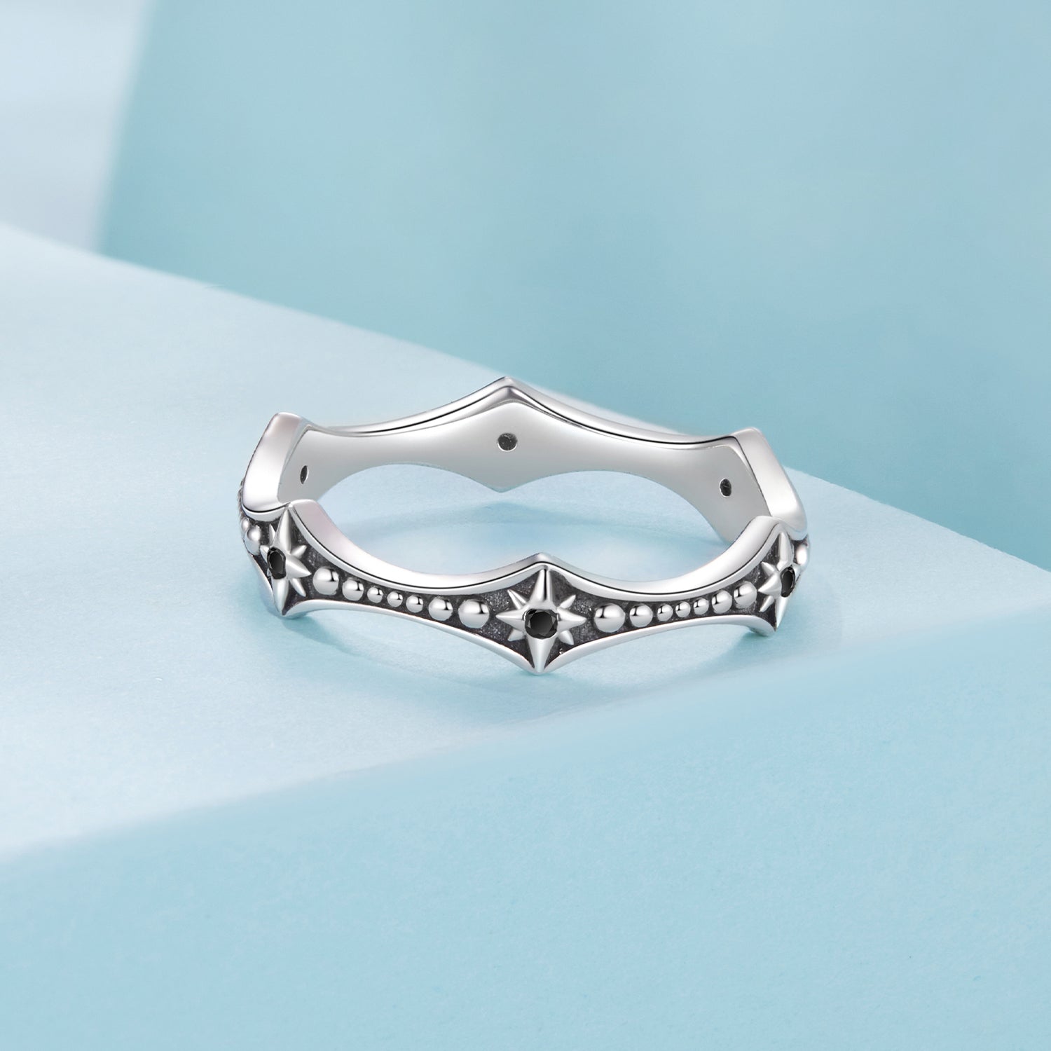 925 Sterling Silver Ring with Pavé Setting CZ, Size 6.0