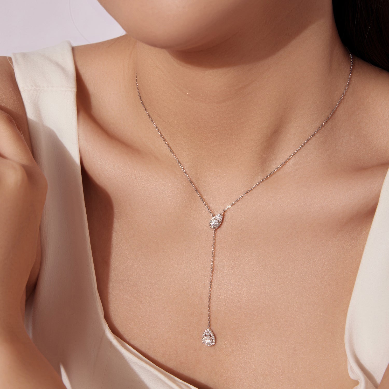 925 Sterling Silver Moissanite Necklace with 3 Stone Sizes for Women