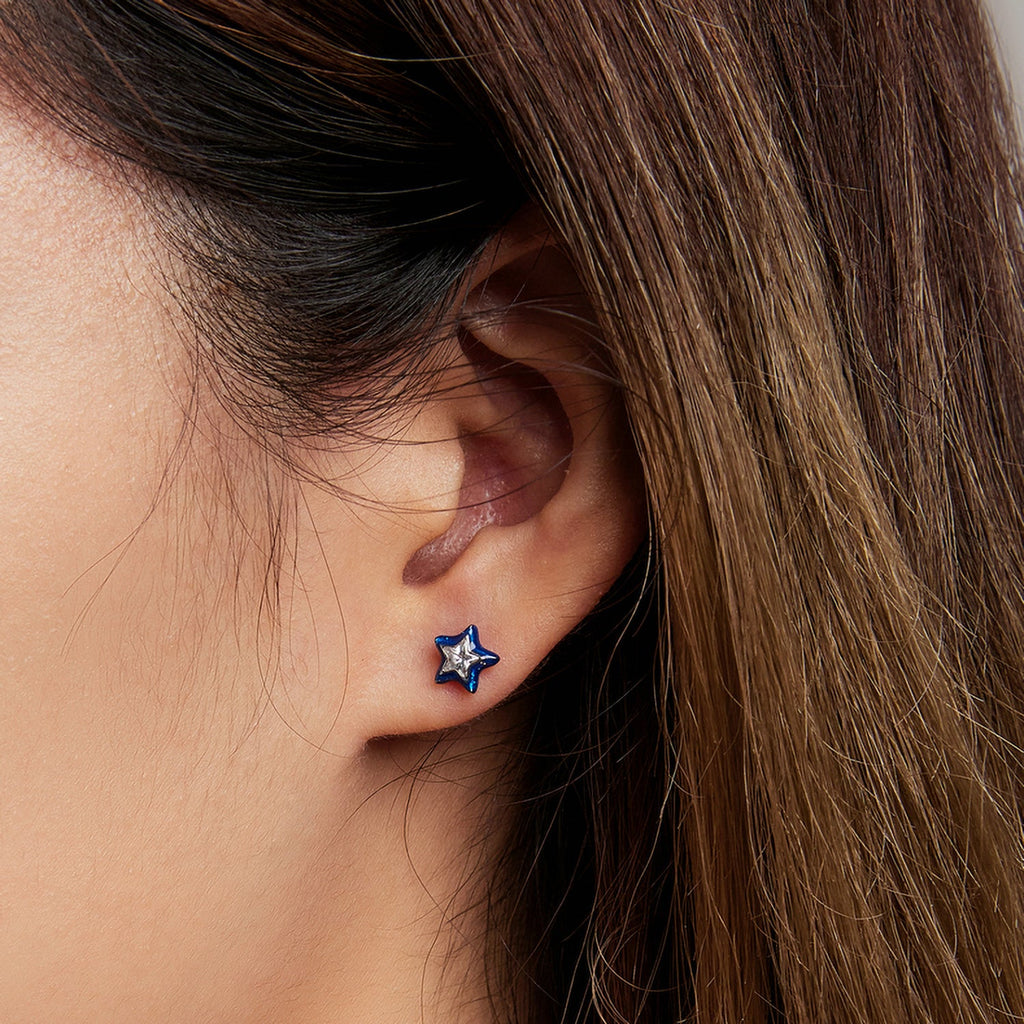 925 Sterling Silver Enamel CZ Stud Earrings in Platinum Plating
