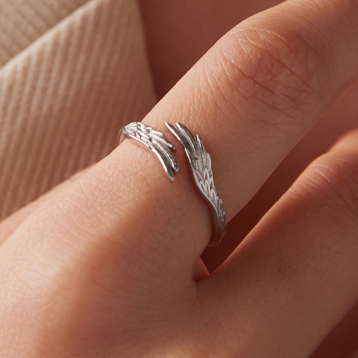 925 Sterling Silver White Gold Plated 0.2cm Ring for Women