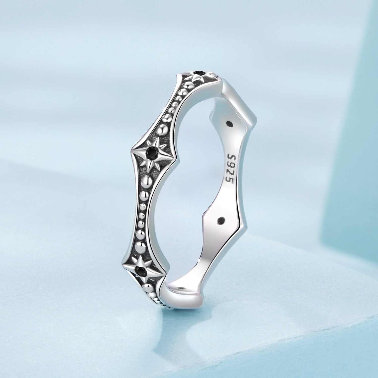 925 Sterling Silver Ring with Pavé Setting CZ, Size 6.0