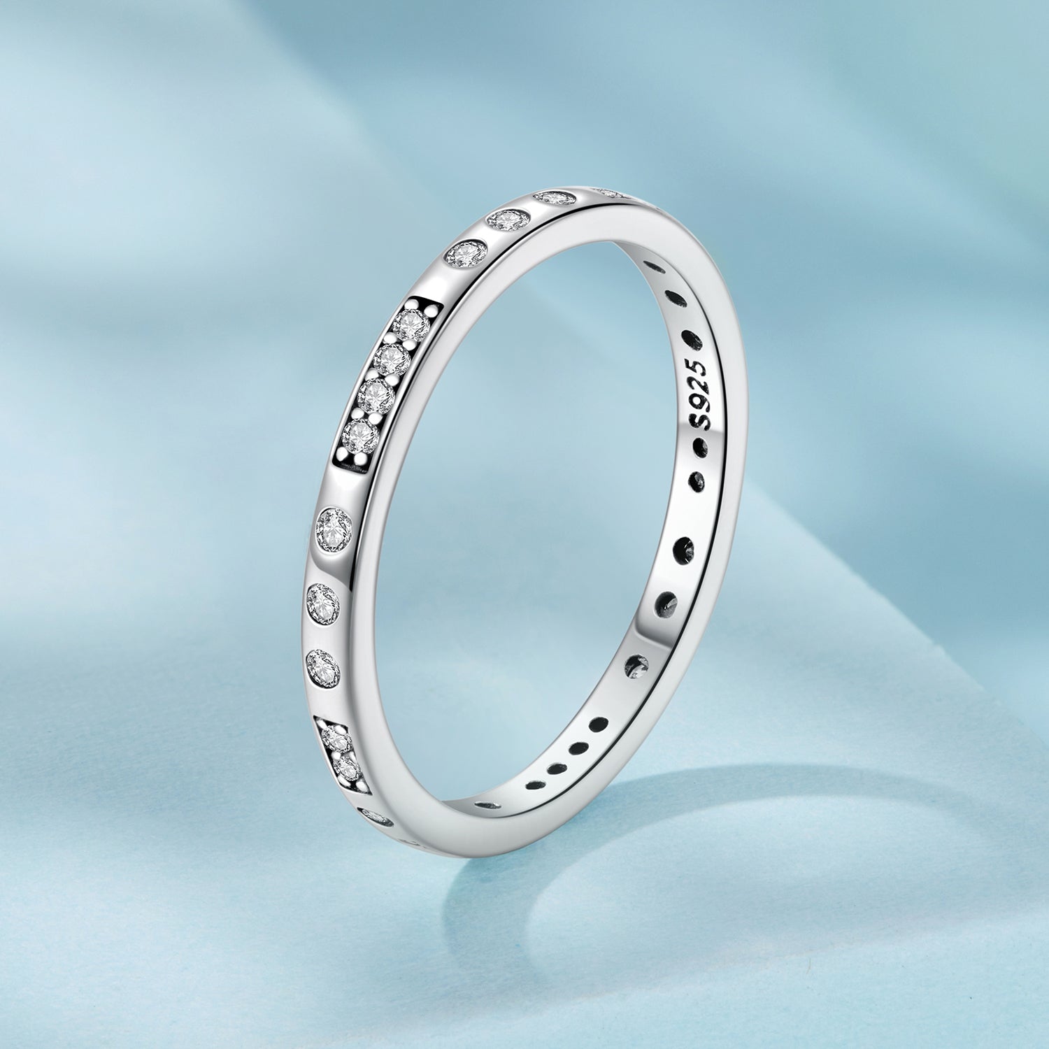 925 Sterling Silver Oxidized 0.18cm Wide Pavé Setting CZ Ring for Women - Size 6.0