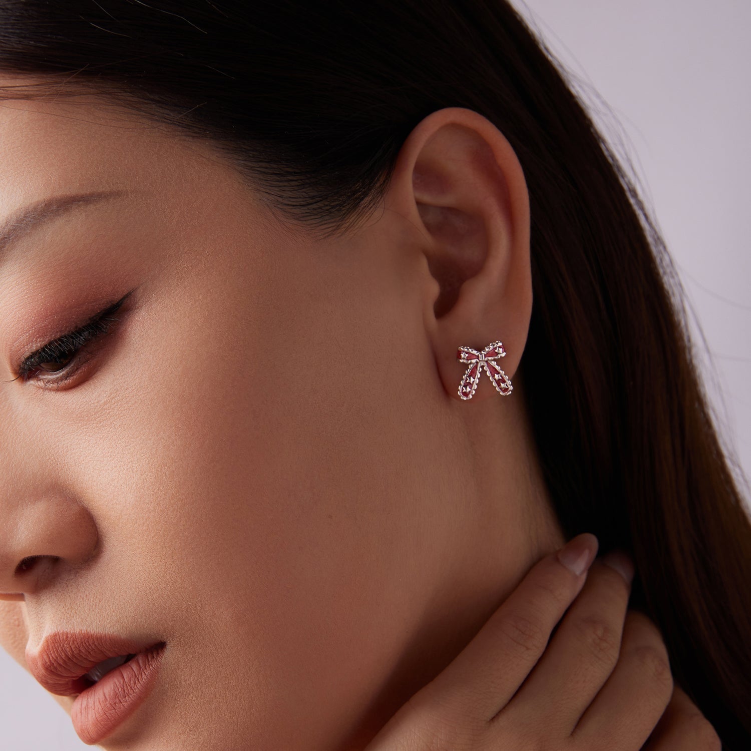 925 Sterling Silver Earrings with Enamel Process in White Gold Plating for Women