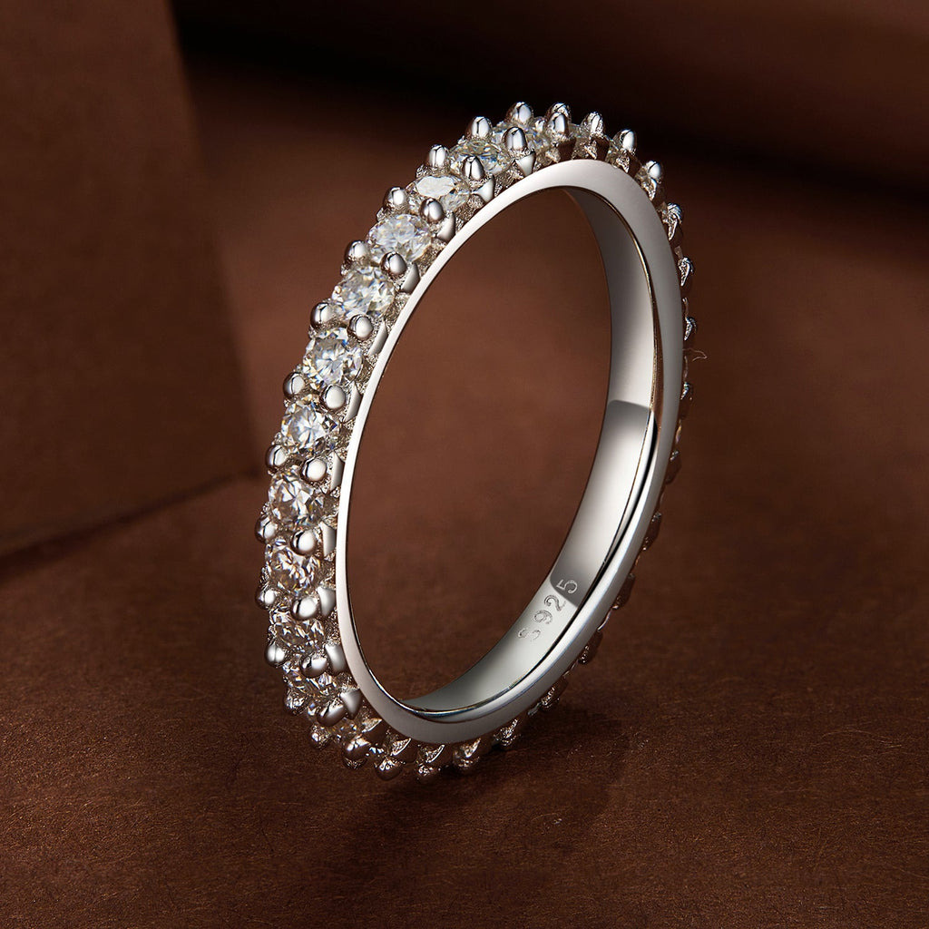 925 Sterling Silver Moissanite 0.03ct Ring Size 6