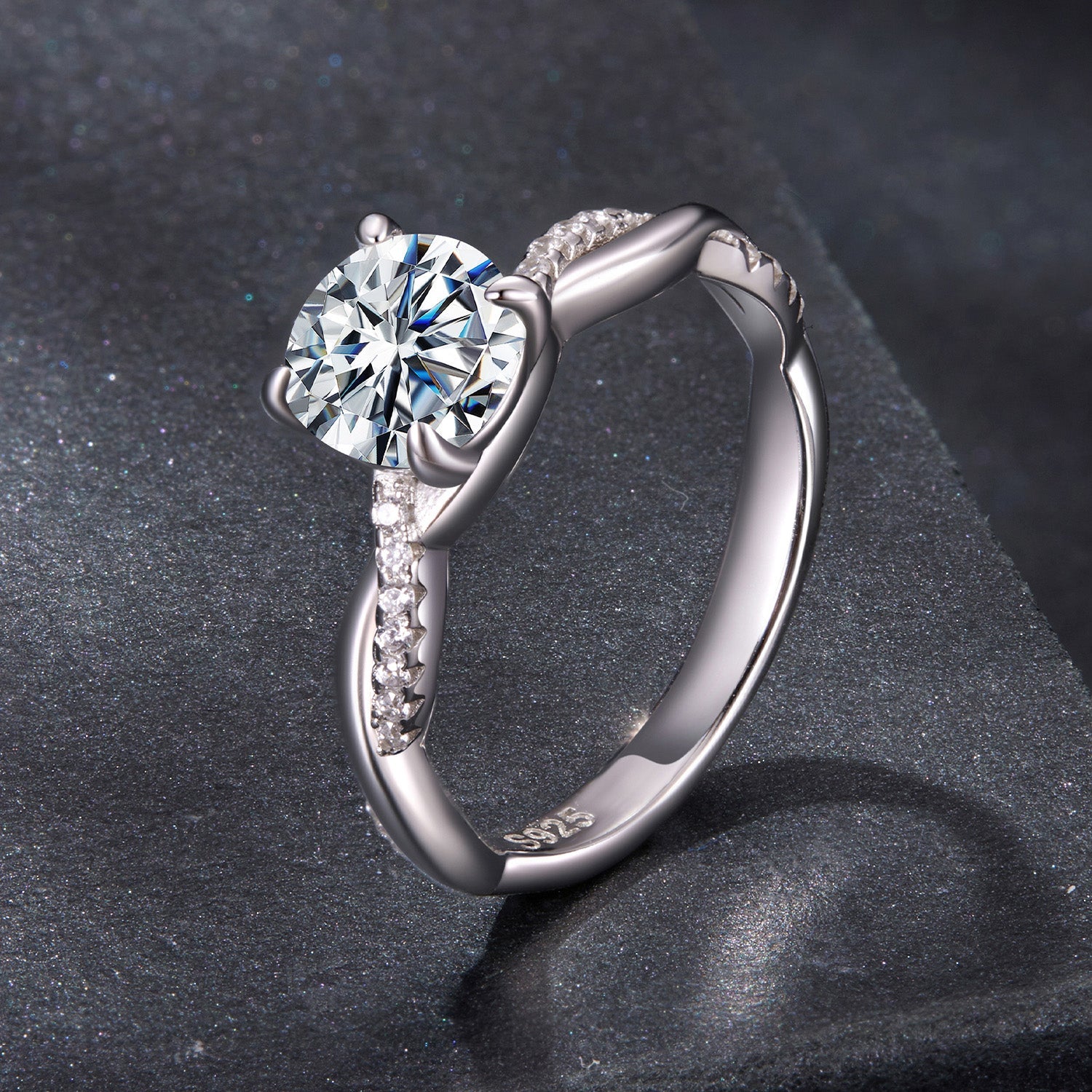 925 Sterling Silver Moissanite 0.65 Carat Ring Size 6 for Women