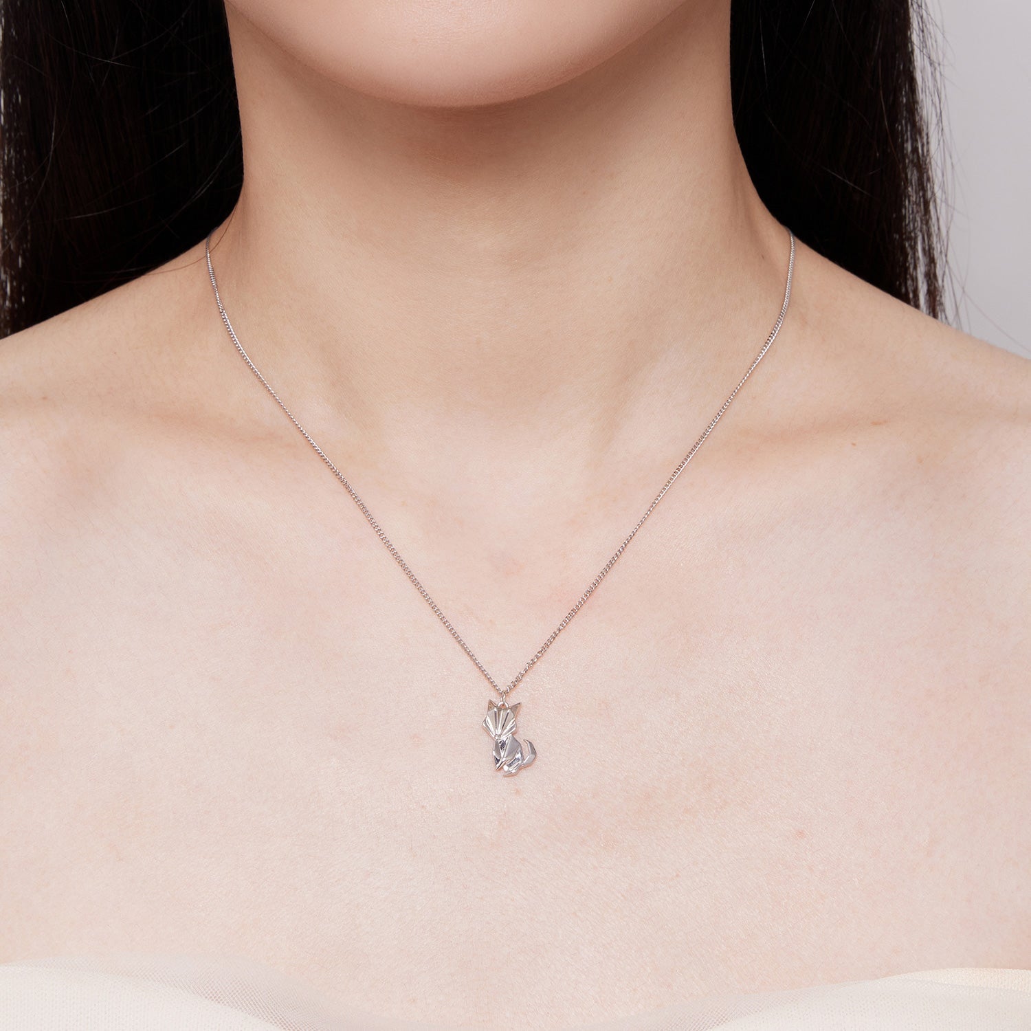 925 Sterling Silver 16mm x 10mm Platinum Plated Necklace for Unisex
