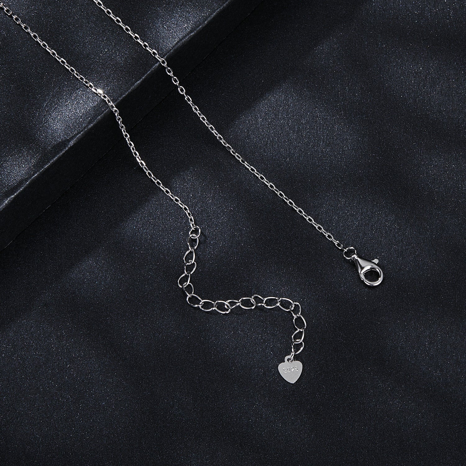 925 Sterling Silver 0.6 Carat Moissanite Pendant Necklace for Women