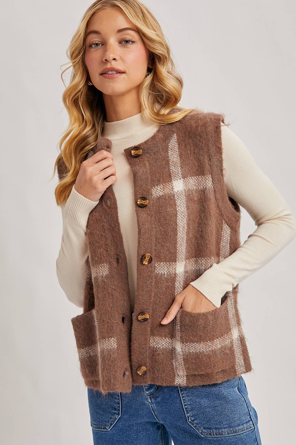 Button Down Plaid Knit Sweater Vest: Mocha