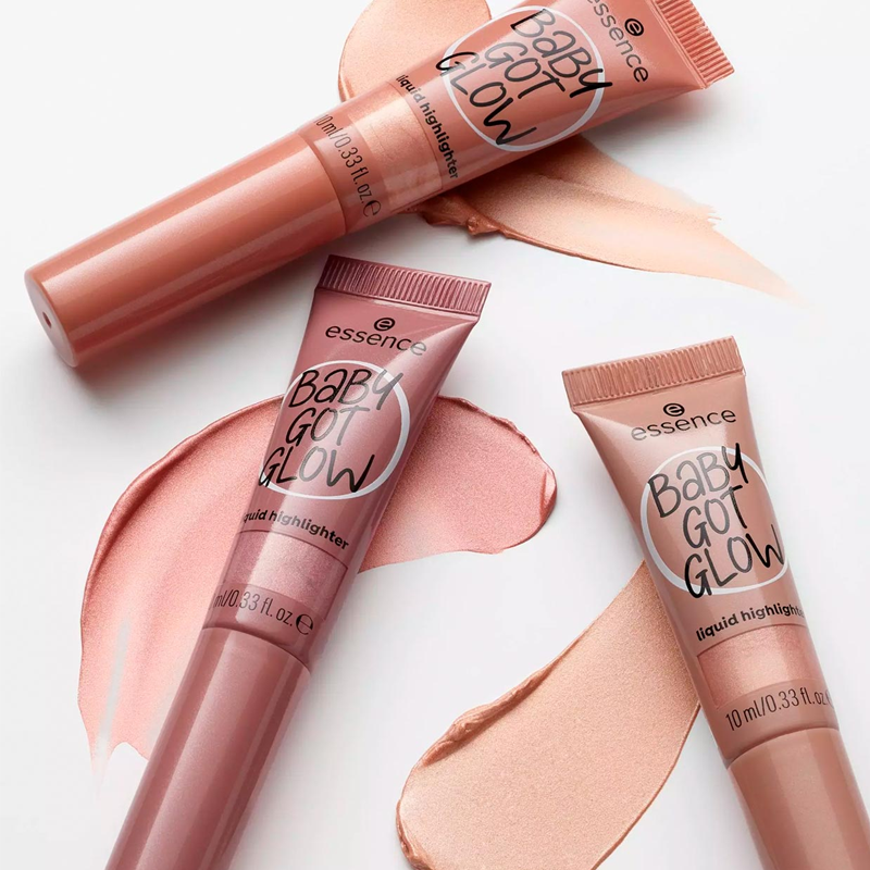Essence Baby Got Glow Liquid Highlighter Sassy in Silk 10 ml