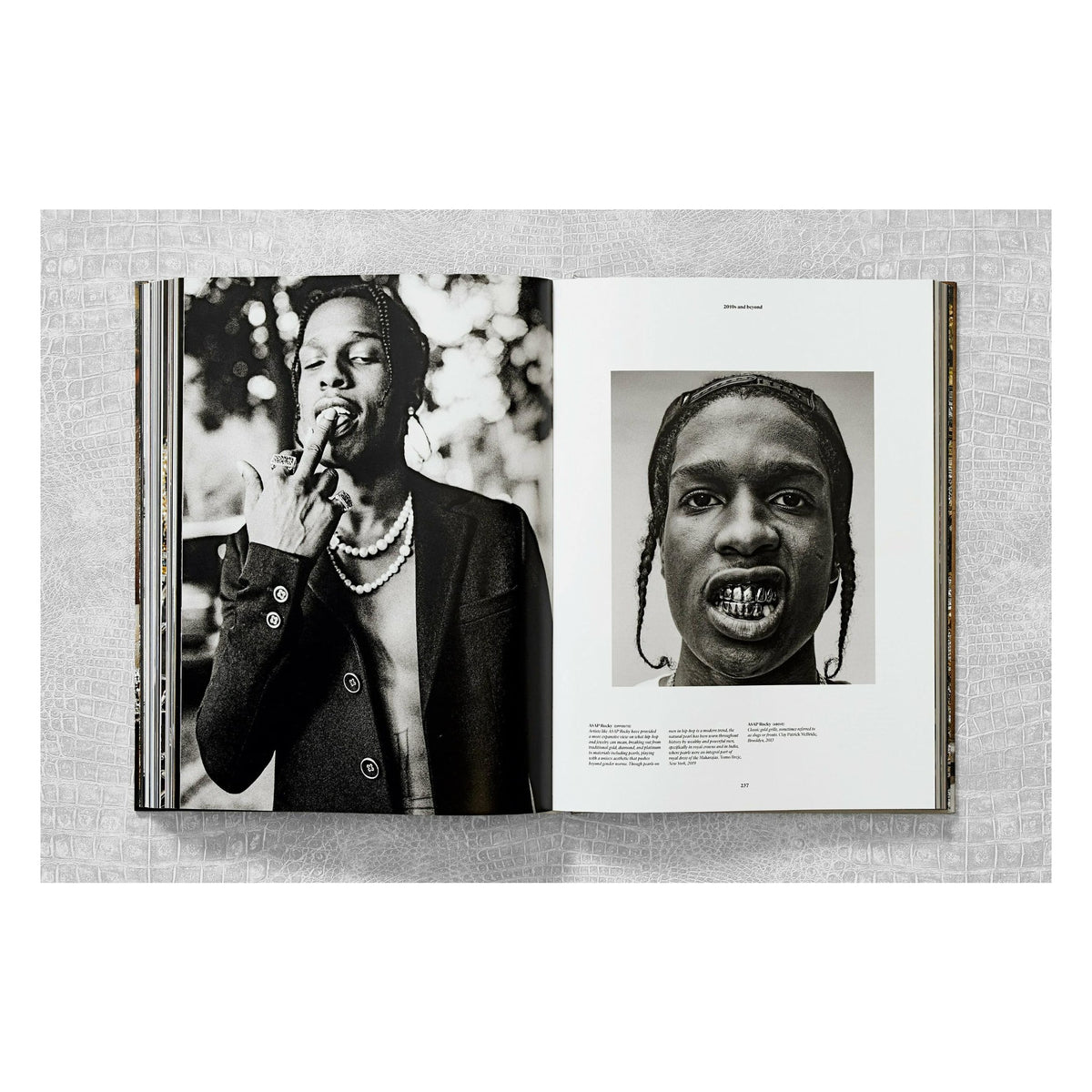 Ice Cold. A Hip-Hop Jewelry History (German, French, English)