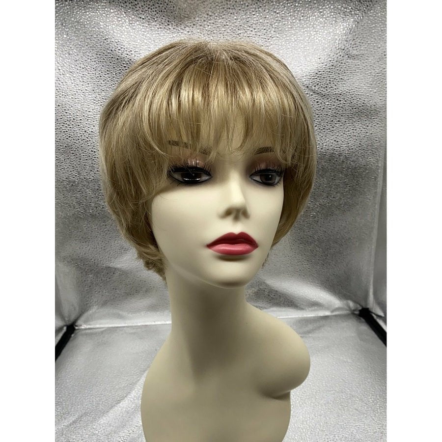 Raquel Welch Free Spirit Synthetic Wig Mono Top Hairpiece New